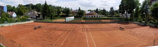 Panorama všech kurtů